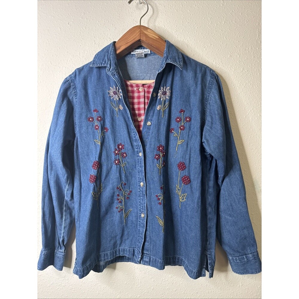 MAGGIE & MAX Denim Shirt Women's small Embroidered Vest 2 in 1 Button Up